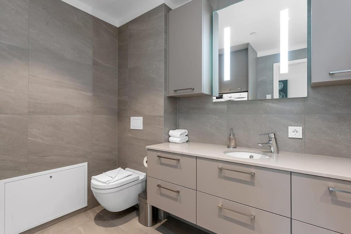 Spacious Luxury 3Br Apartment With 2 Bathrooms 1003 Reykjavik Luaran gambar
